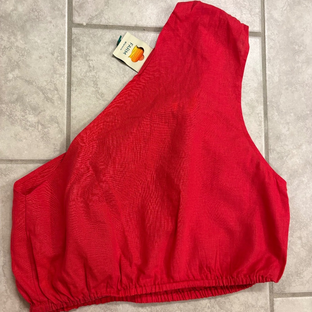 FARM Rio One-Shoulder Red Crop Top - Picture 8 of 9